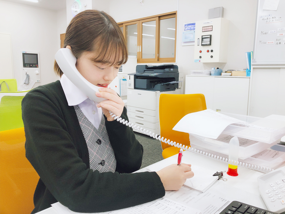 営業事務_電話
